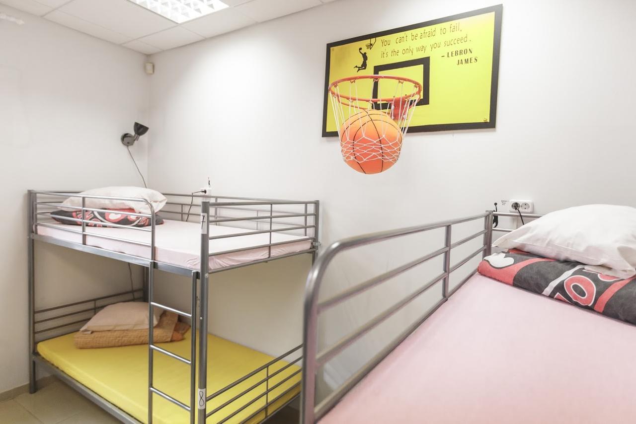 Sports Hostel Kaunas Esterno foto